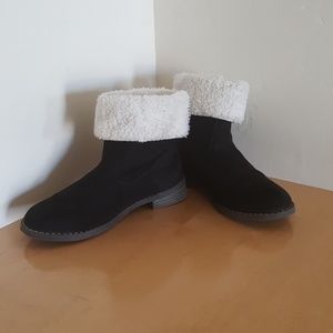 Girls Black Faux Sherpa Bootie